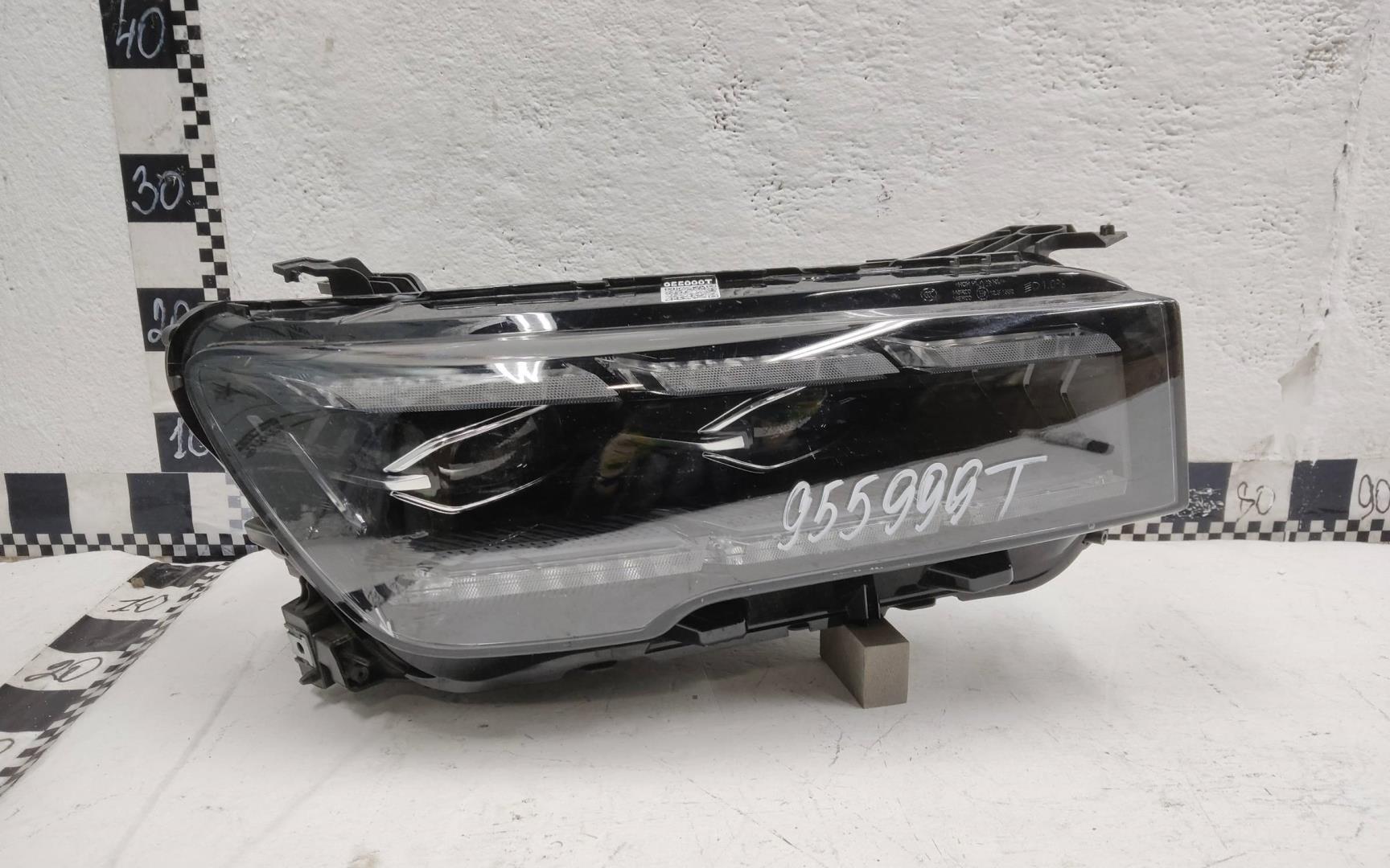 Фара правая