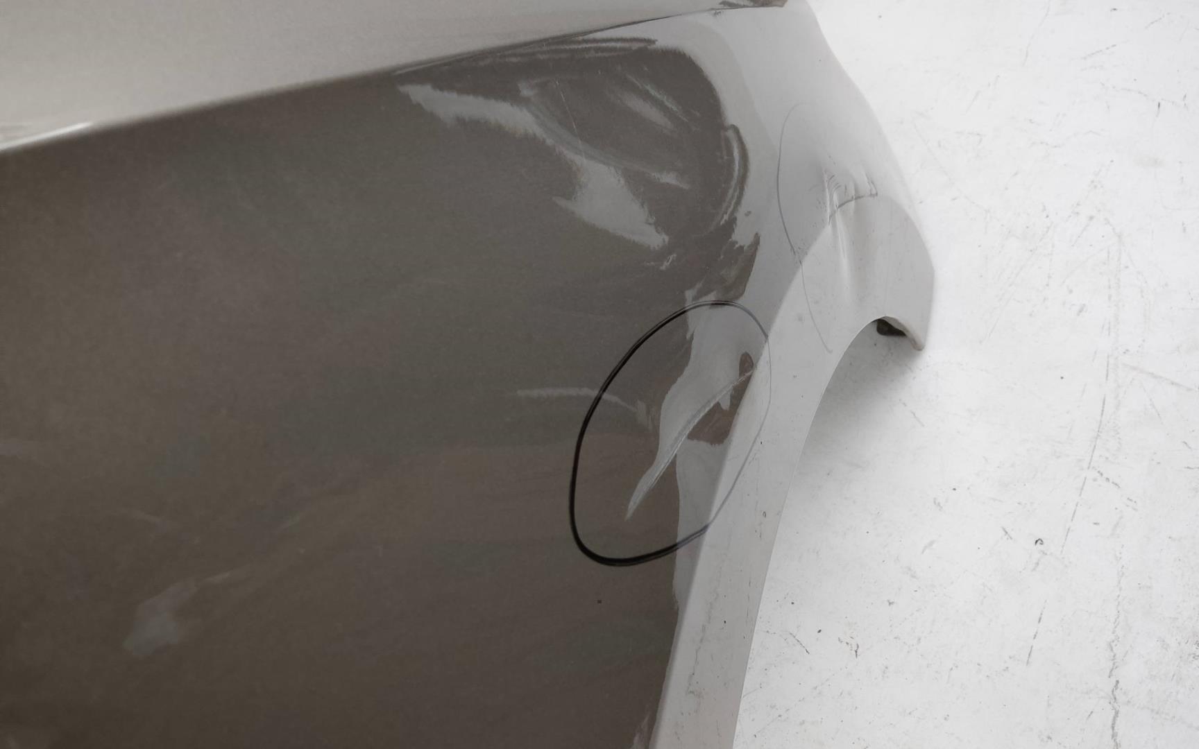 Крыло переднее правое