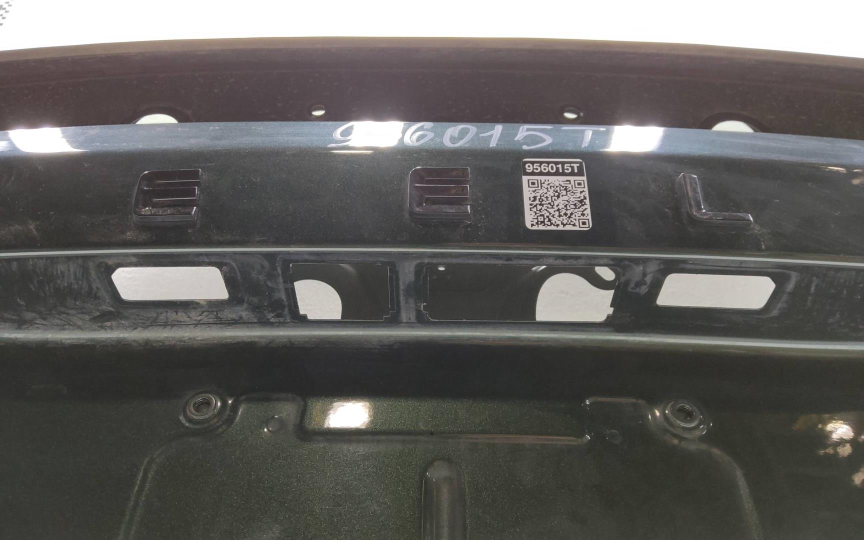 Крышка багажника