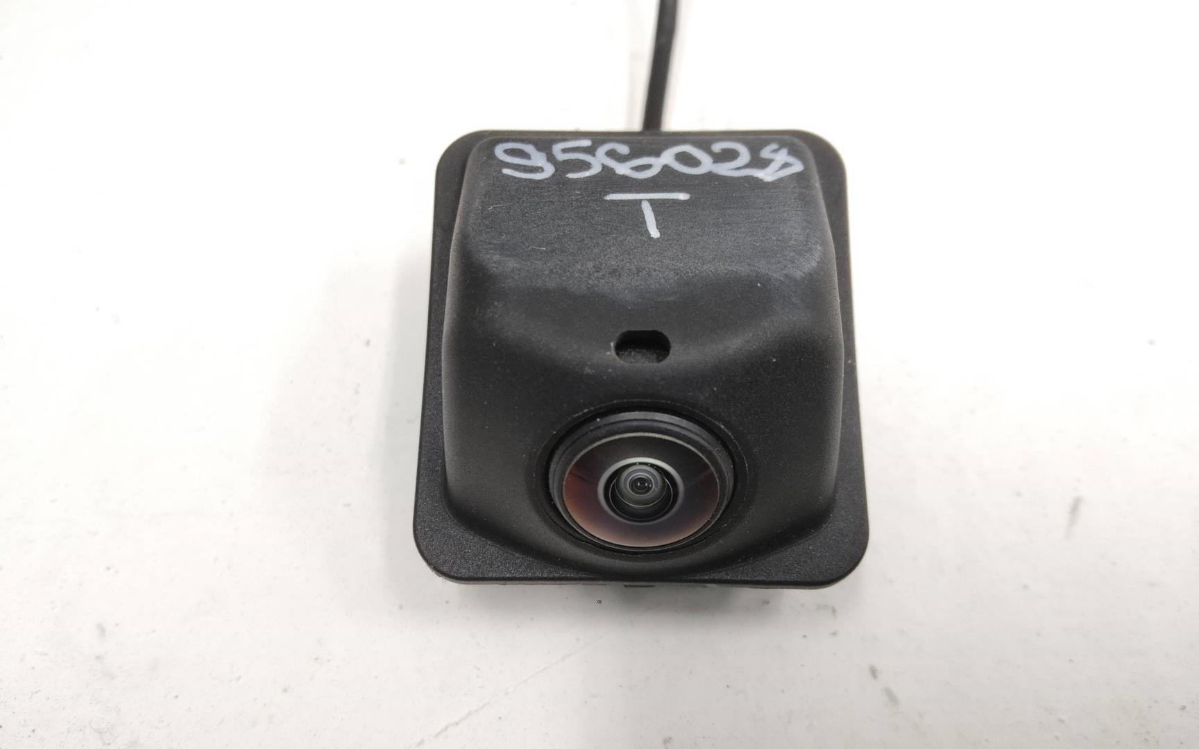 Камера заднего вида