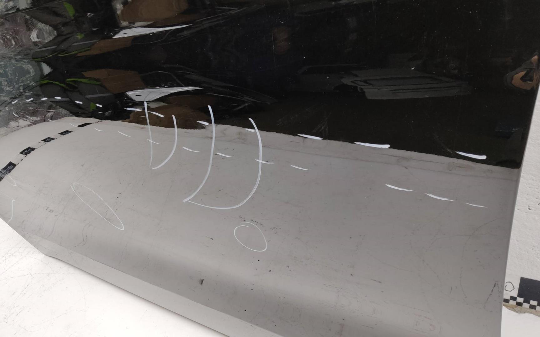 Дверь передняя левая