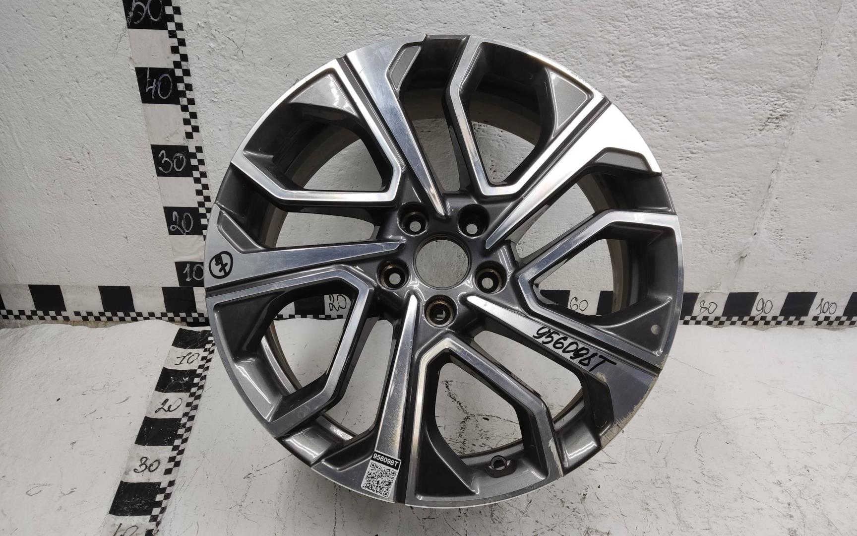 Диск колесный литой легкий сплав