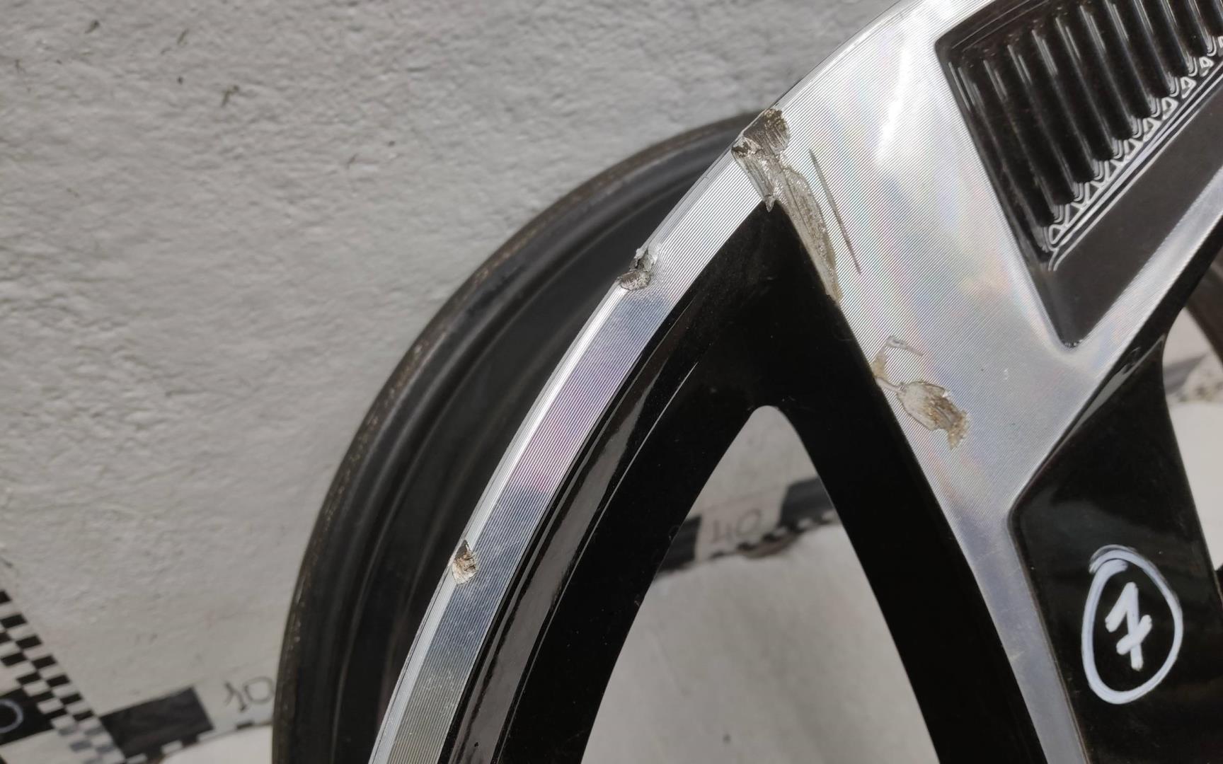 Диск колесный литой легкий сплав