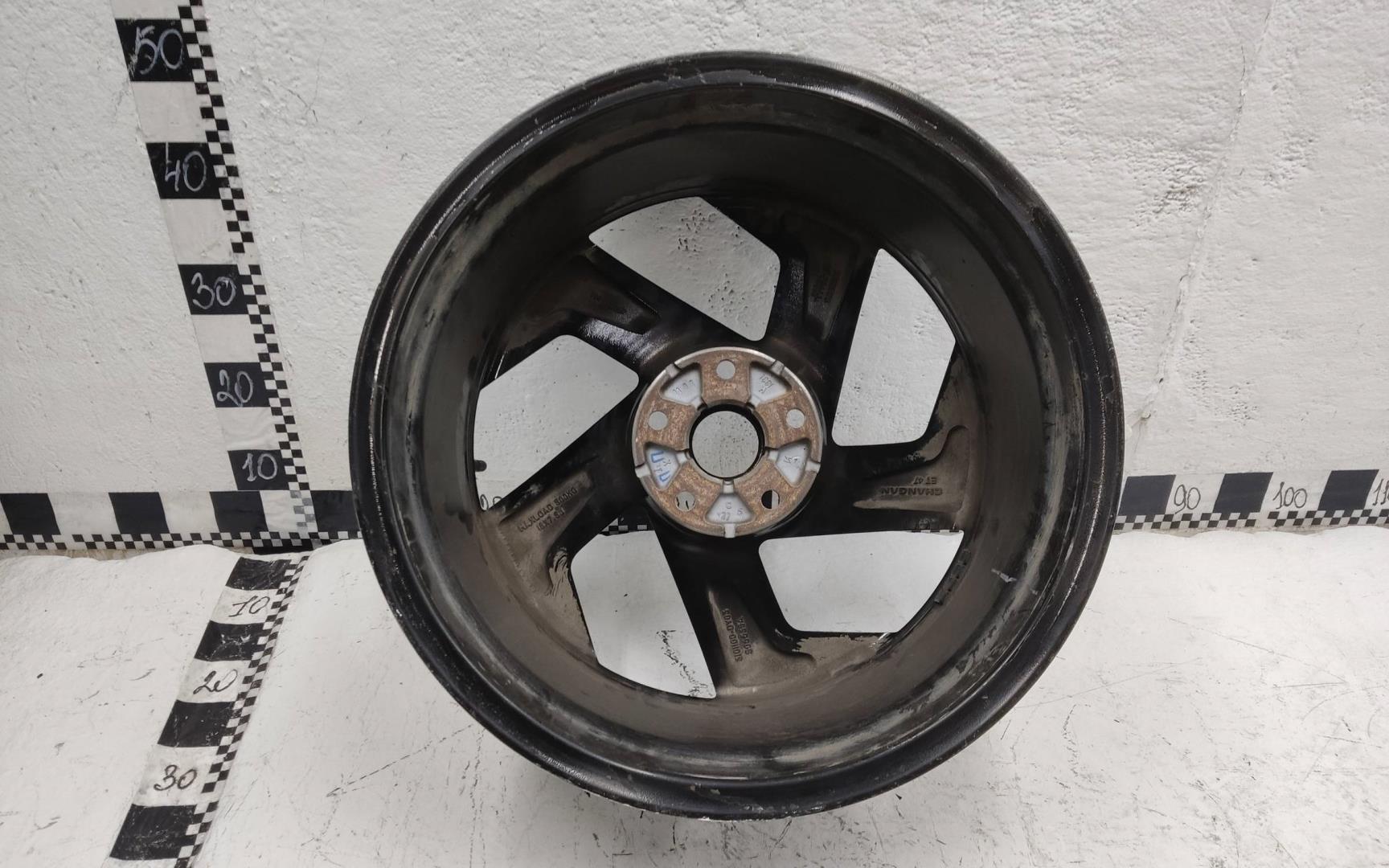 Диск колесный литой легкий сплав