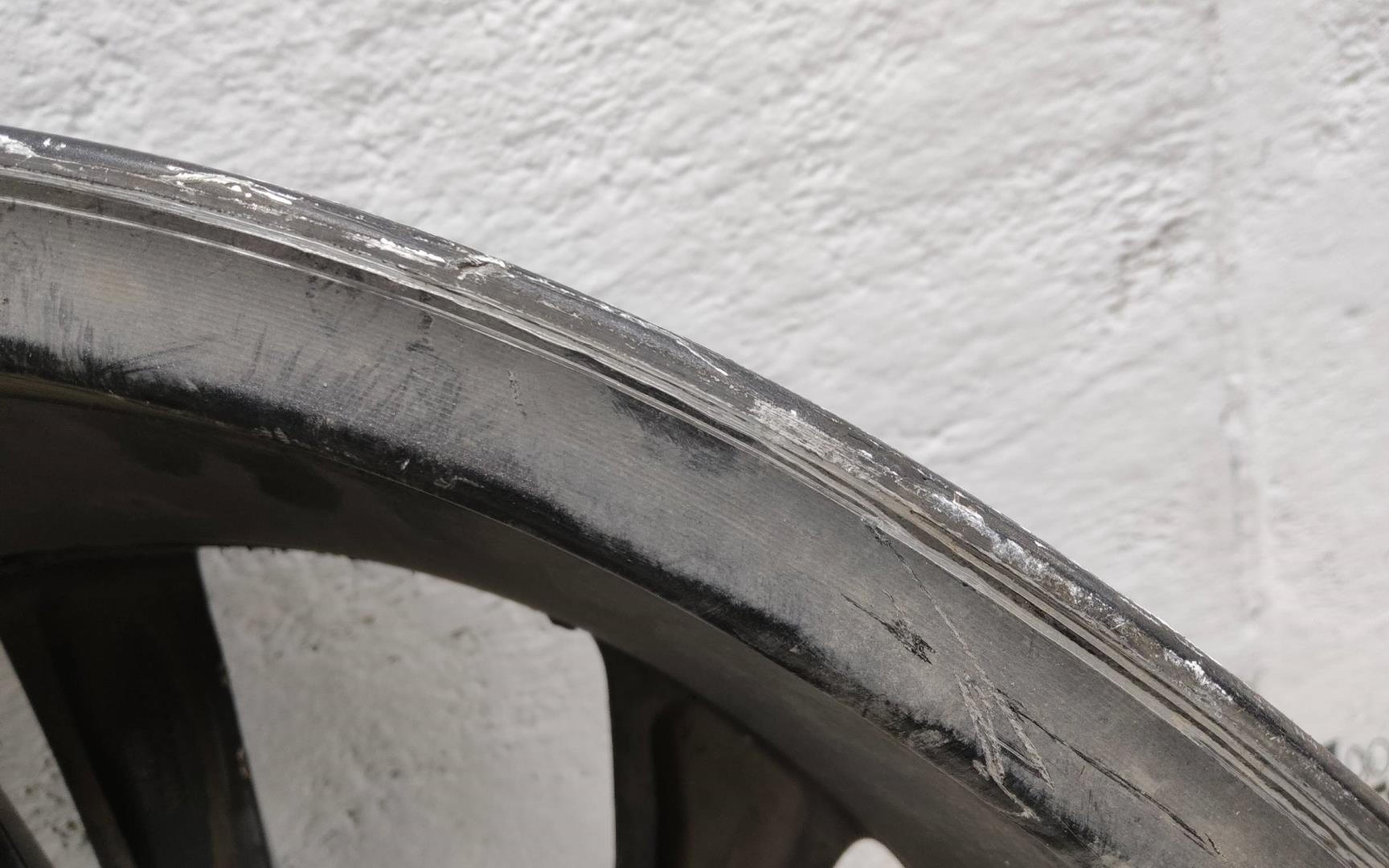 Диск колесный литой легкий сплав