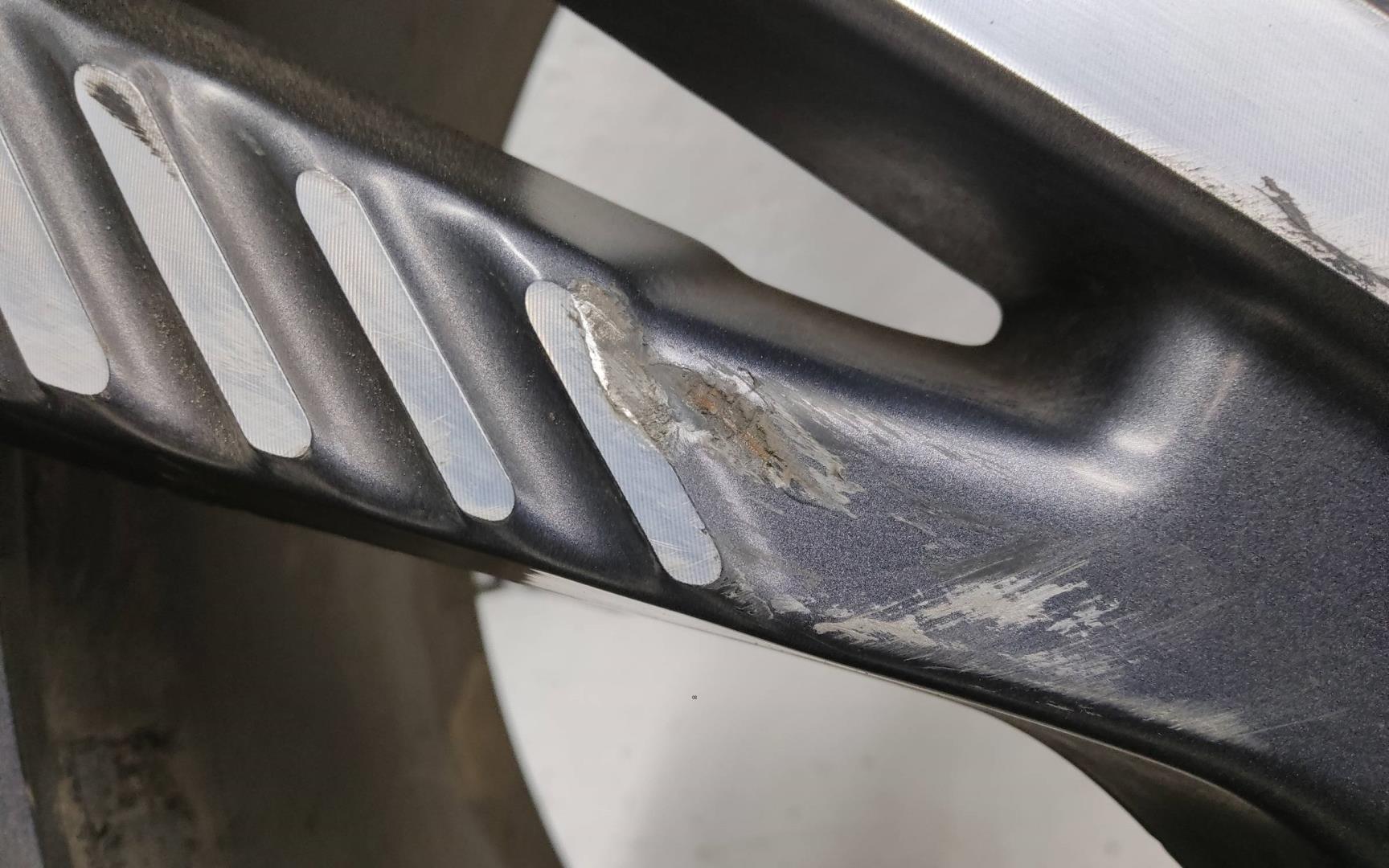 Диск колесный литой легкий сплав