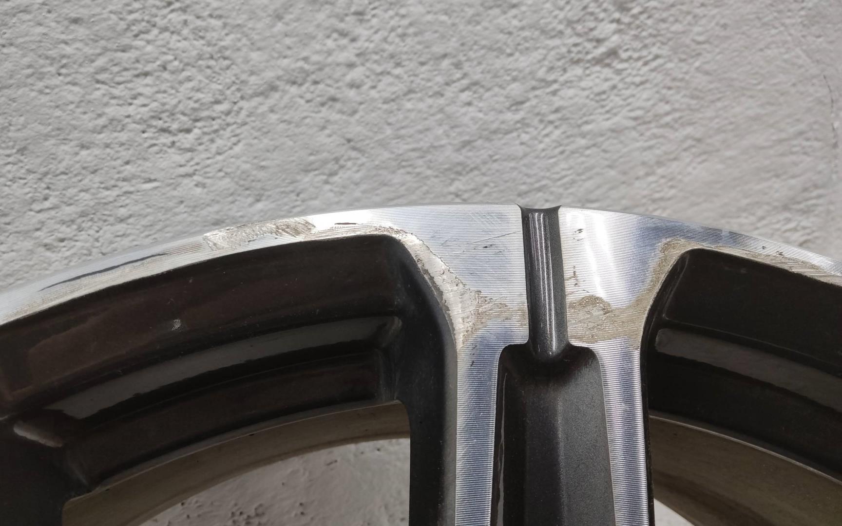 Диск колесный литой легкий сплав