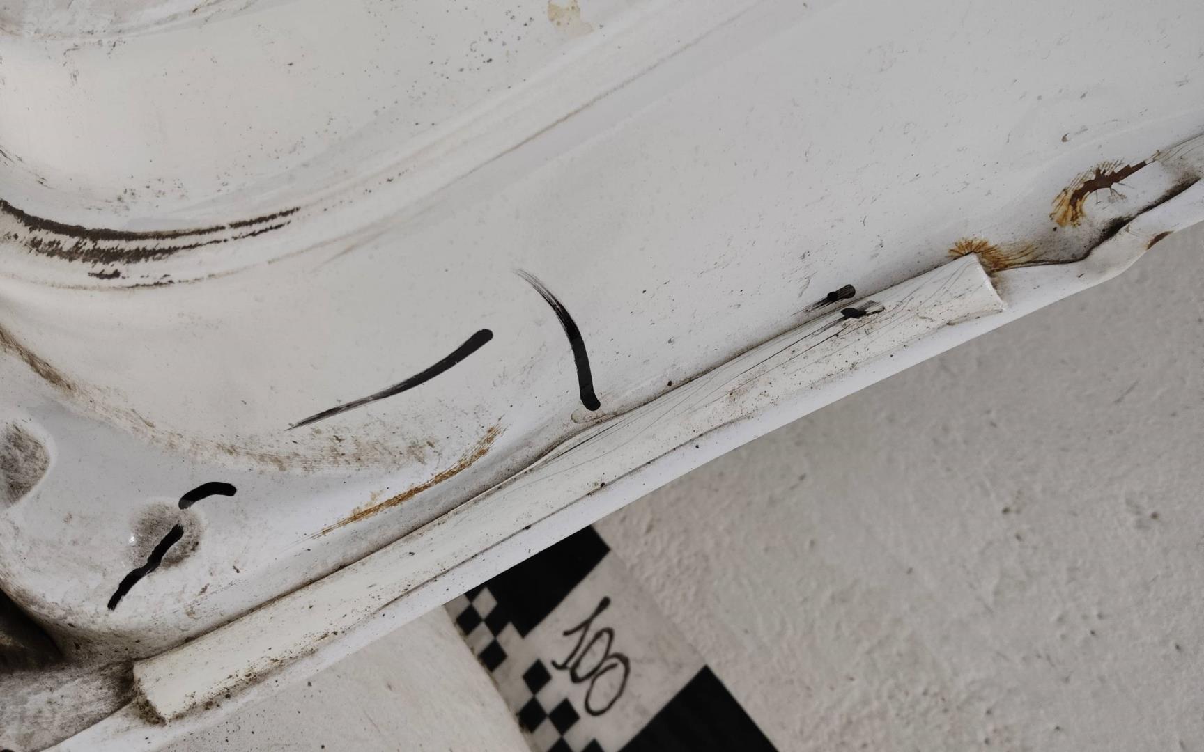 Дверь передняя левая