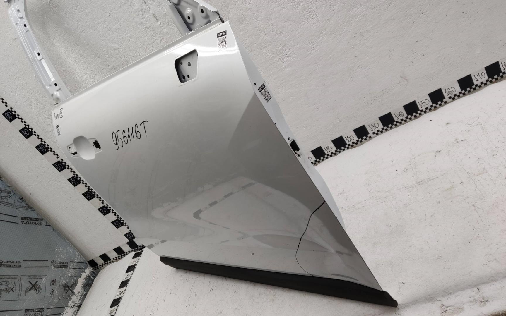 Дверь передняя правая