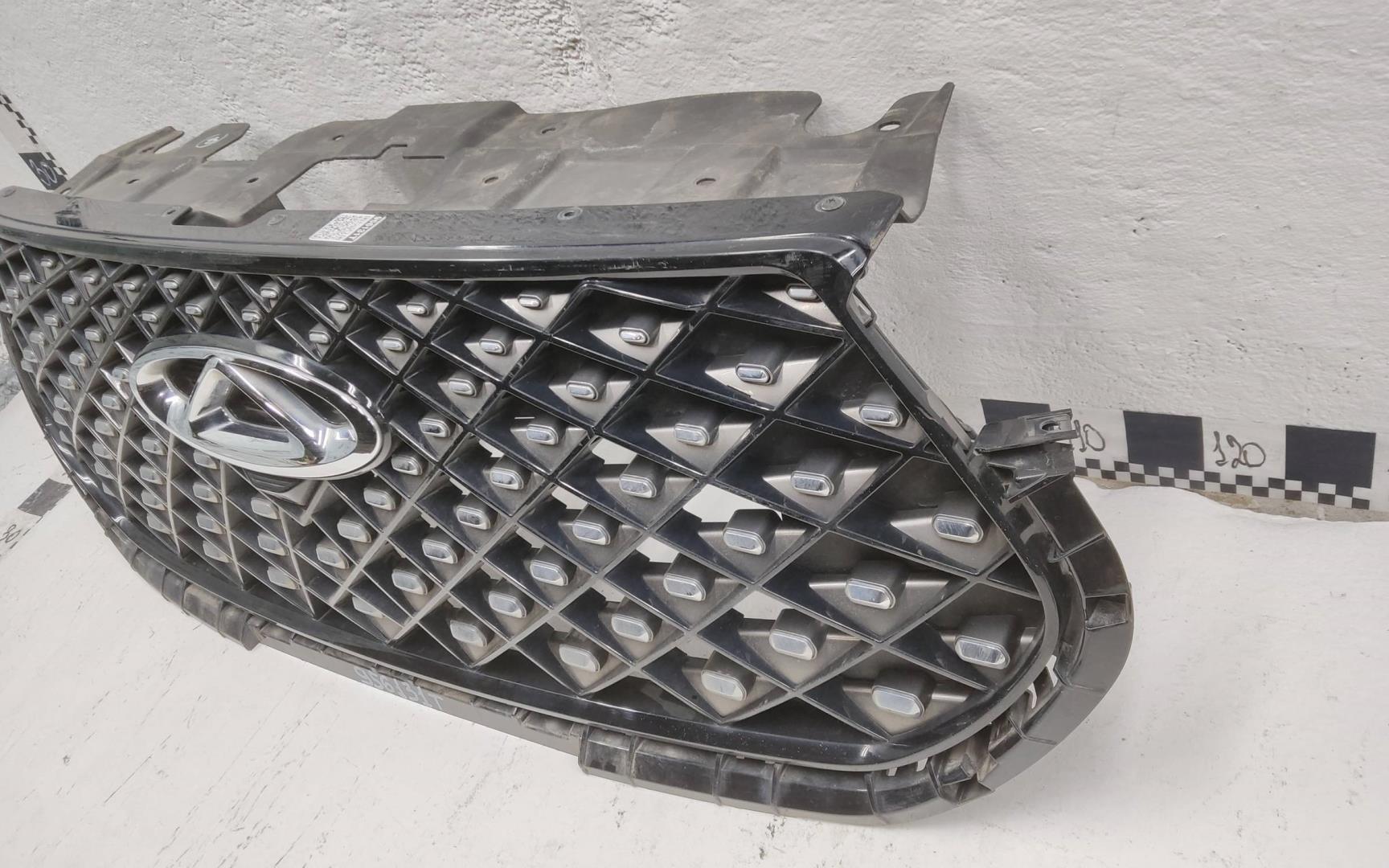 Решетка радиатора