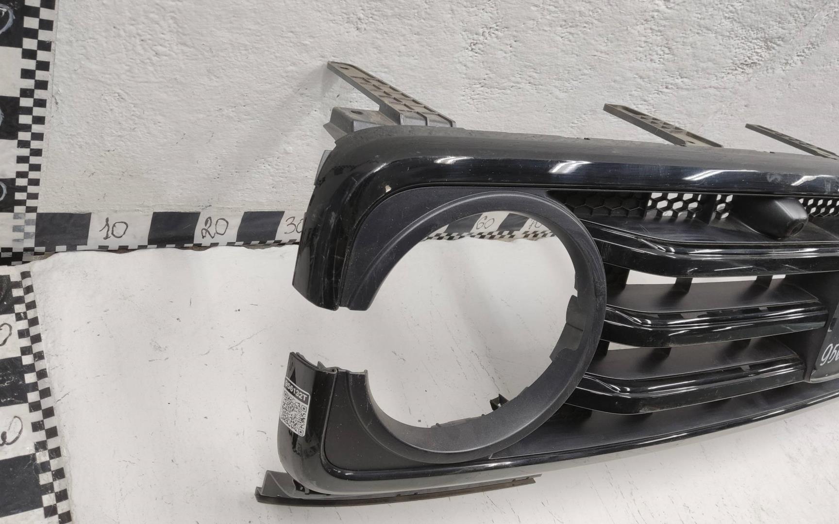 Решетка радиатора