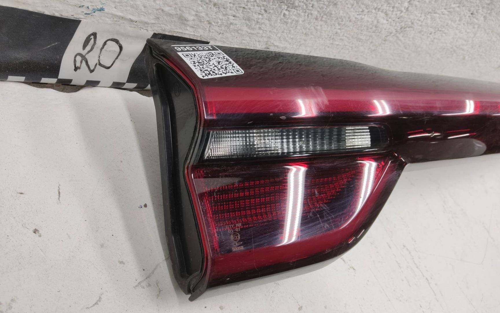 Фонарь задний