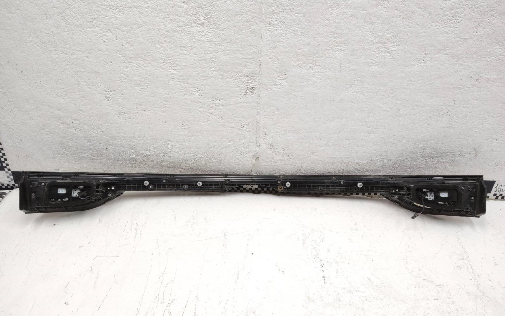 Фонарь задний