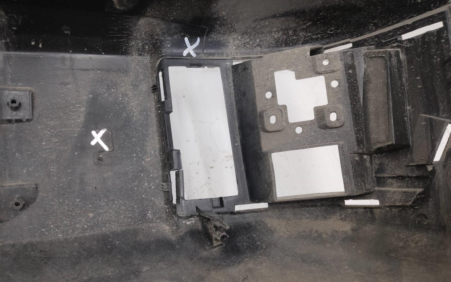 Бампер задний