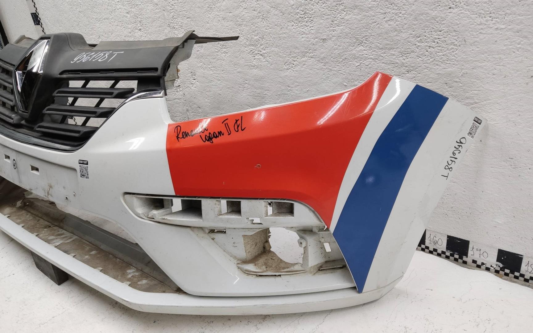 Бампер передний