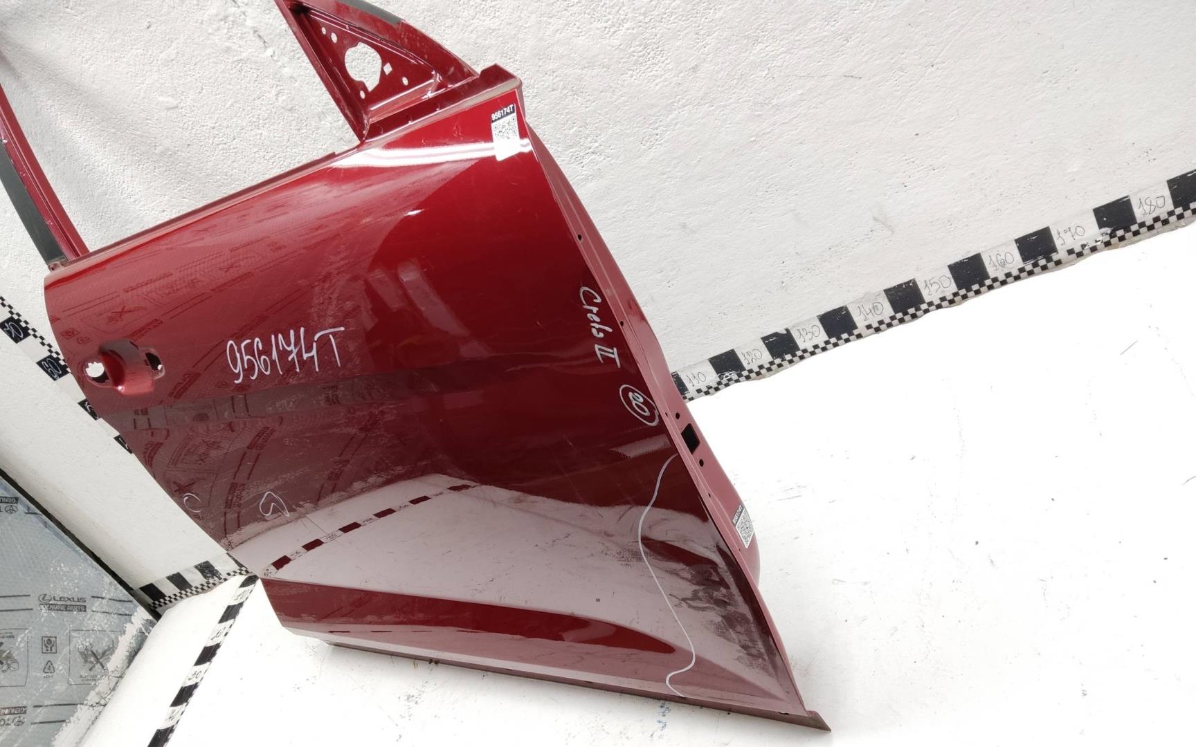 Дверь передняя правая