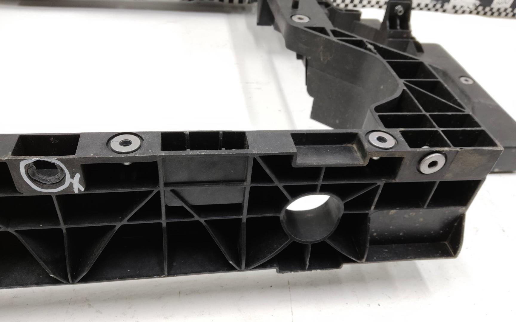 Панель передняя (телевизор)