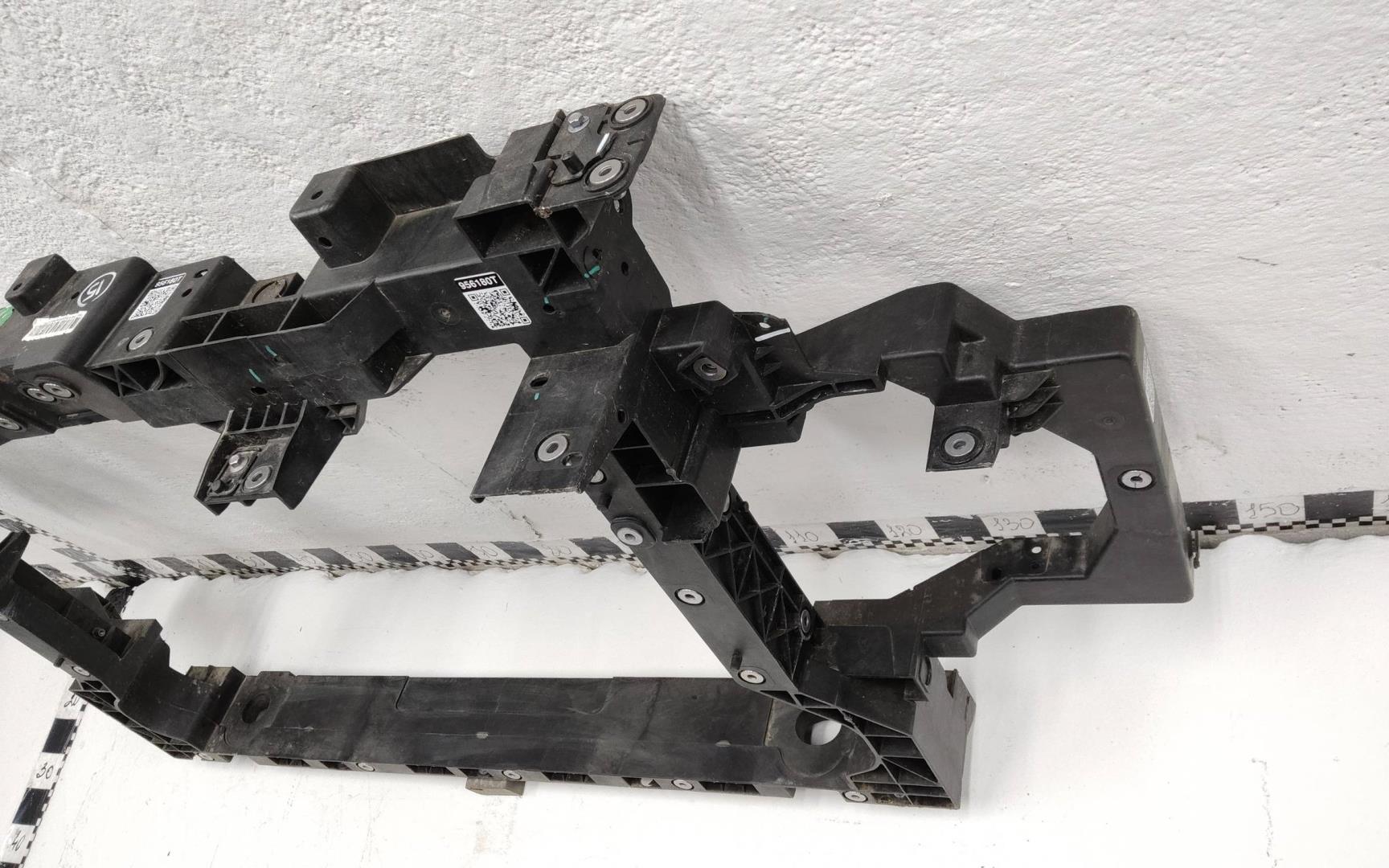 Панель передняя (телевизор)