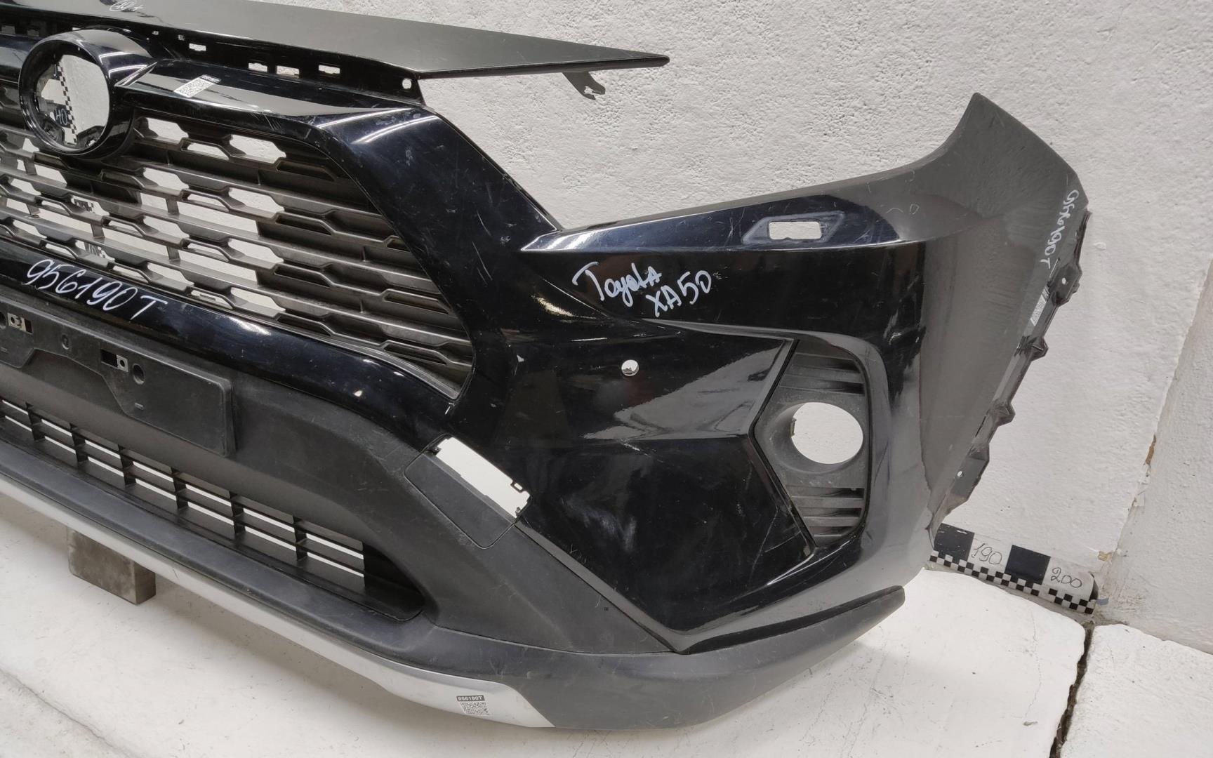 Бампер передний