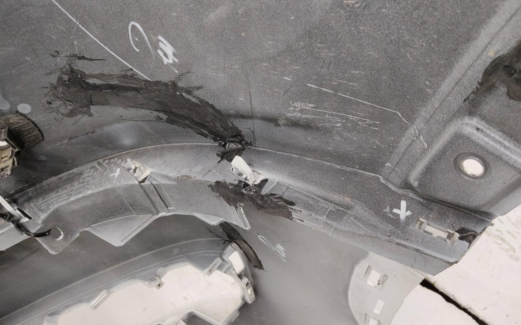 Бампер передний