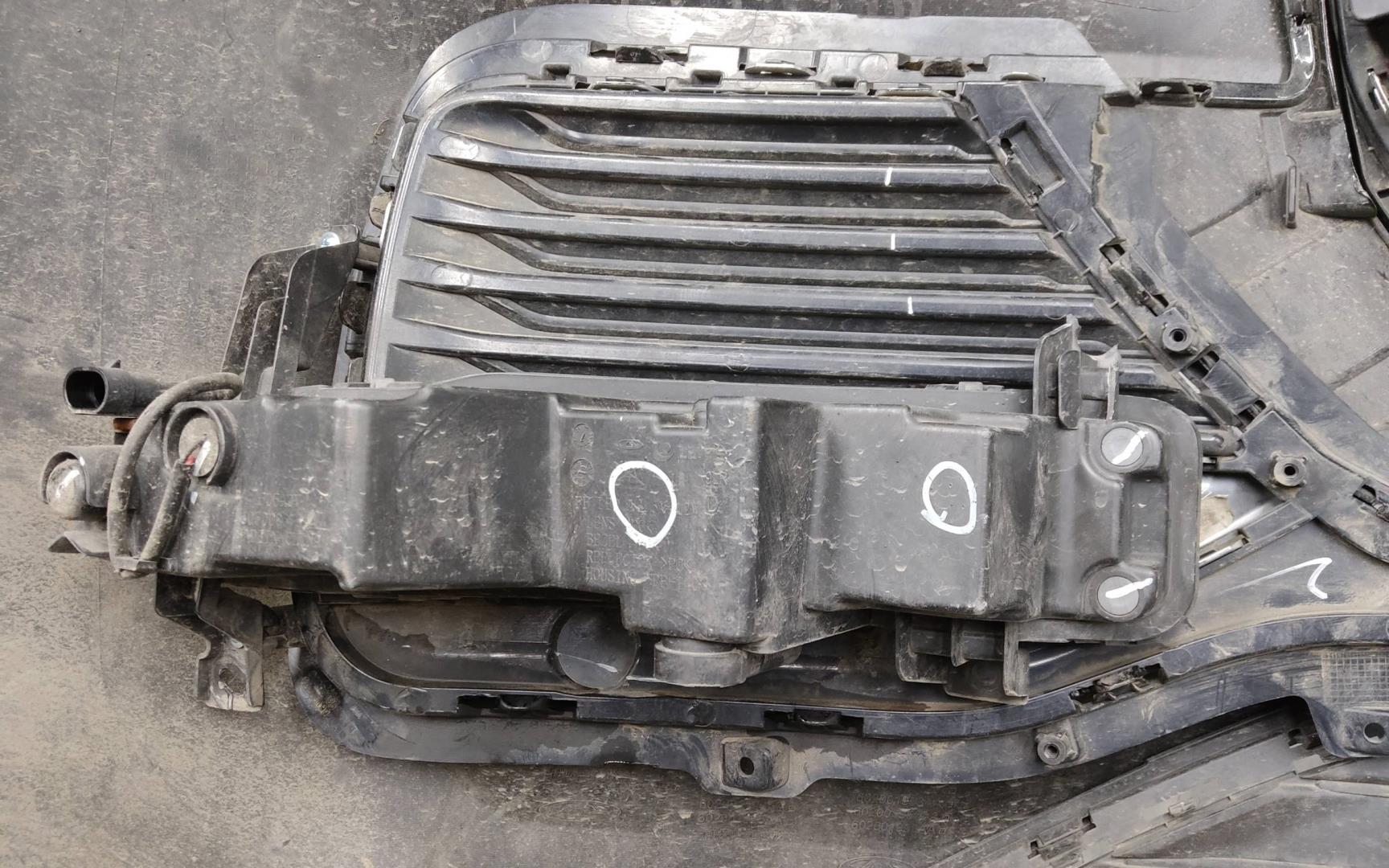 Бампер передний