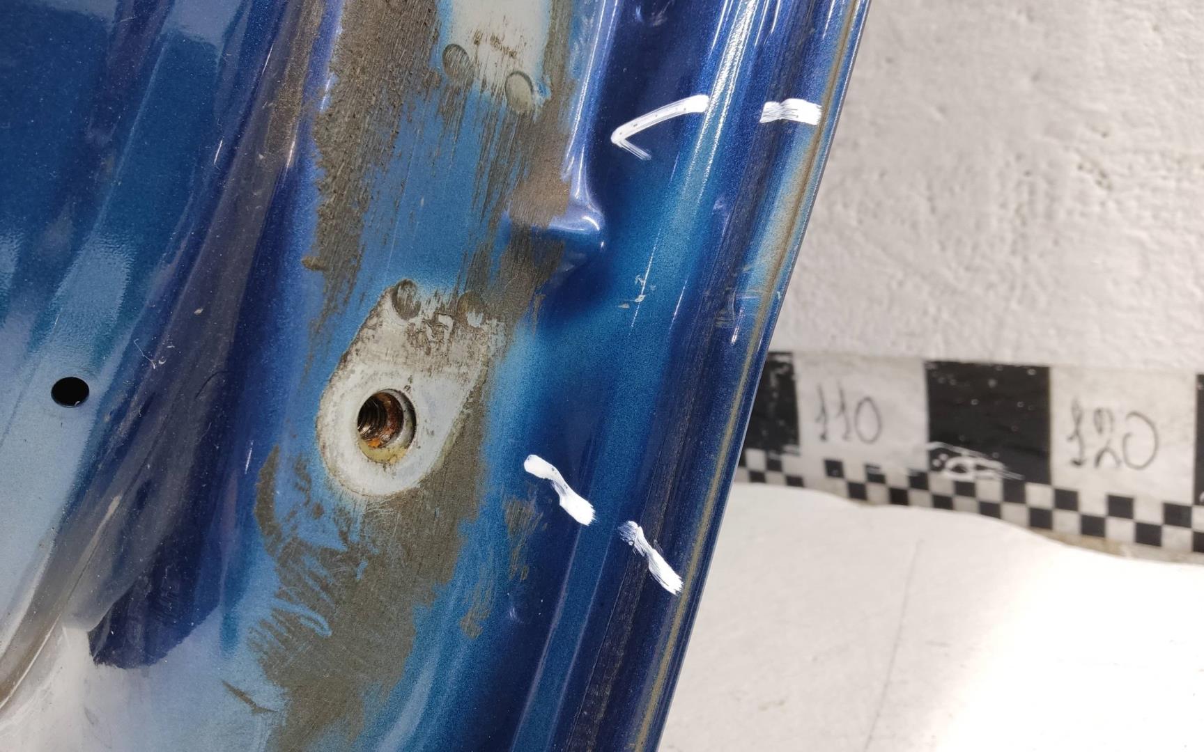 Дверь передняя левая