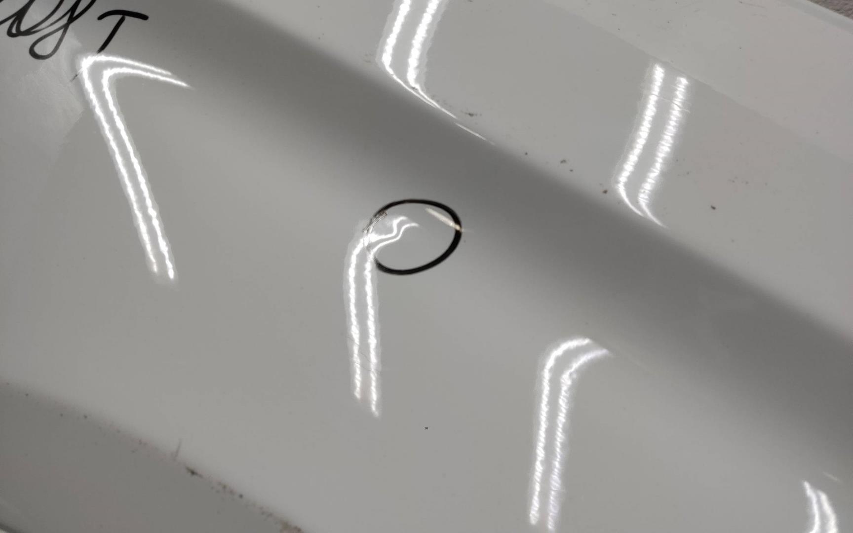 Крыло переднее правое