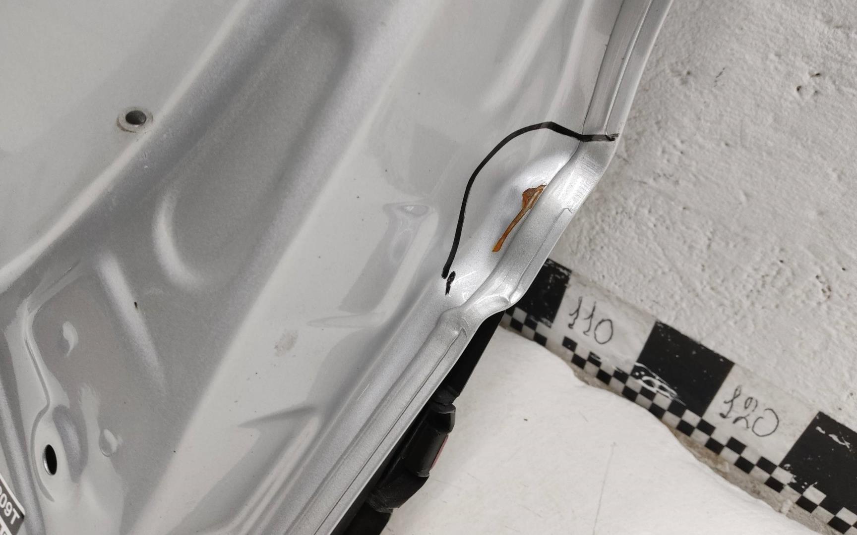 Дверь передняя правая