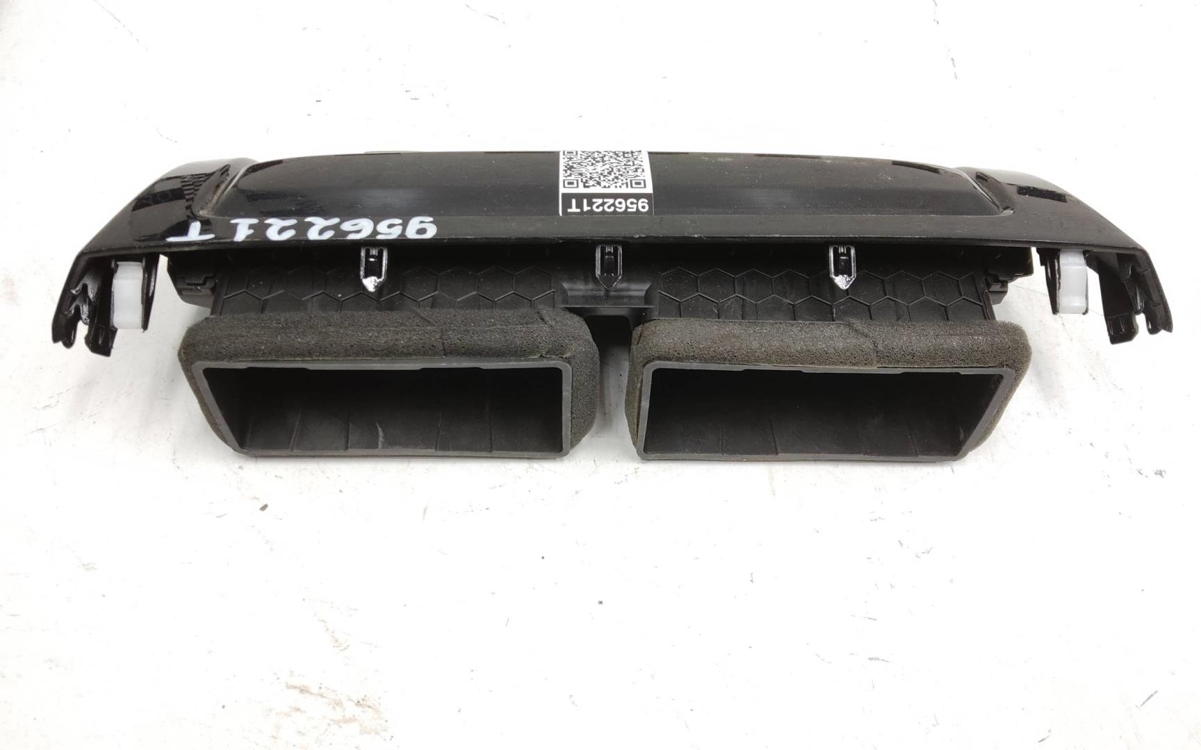 Дефлектор воздушный