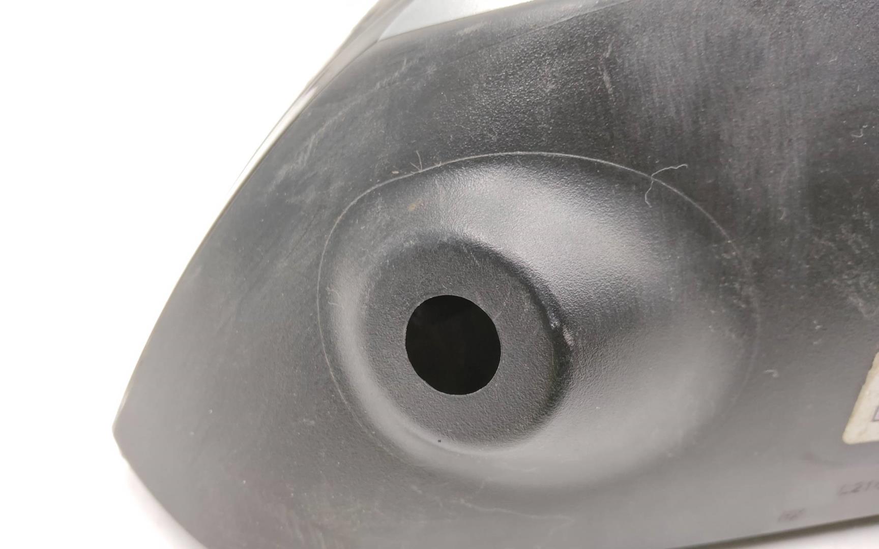 Зеркало правое электрическое