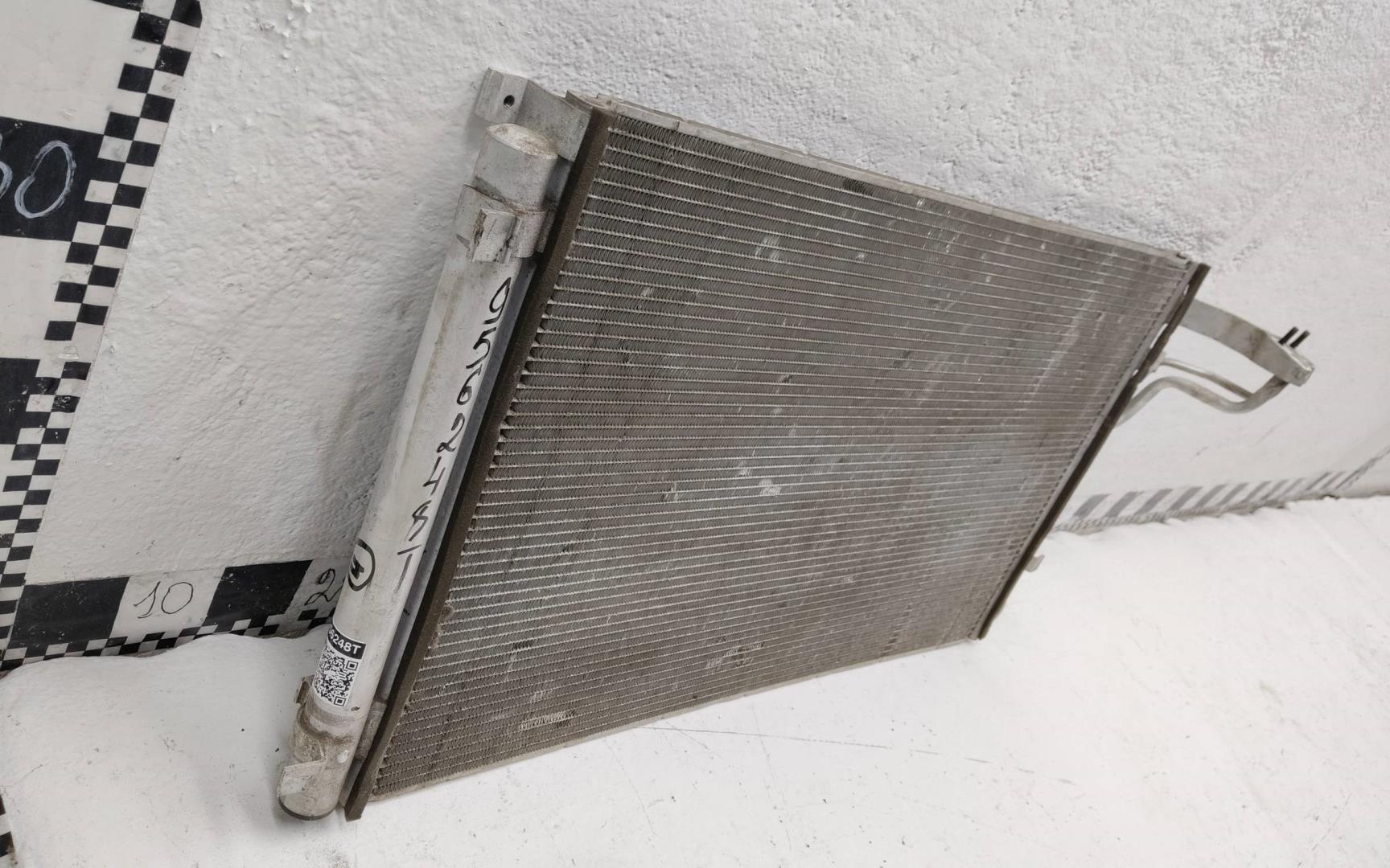 Радиатор кондиционера / конденсер