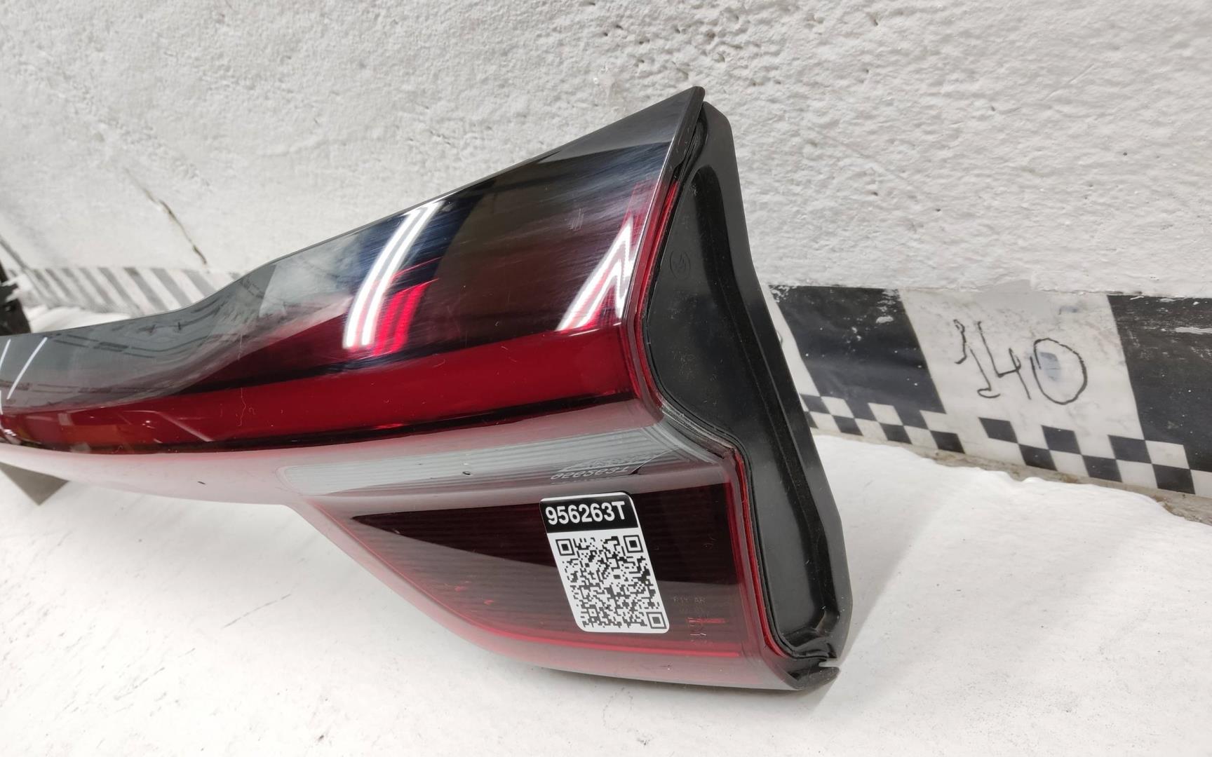 Фонарь задний