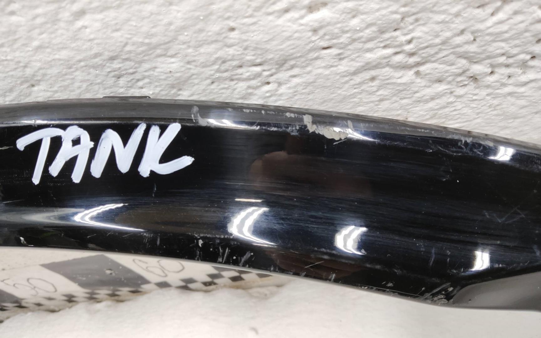 Накладка заднего крыла левого