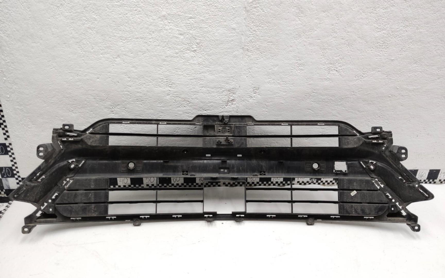 Решетка в бампер