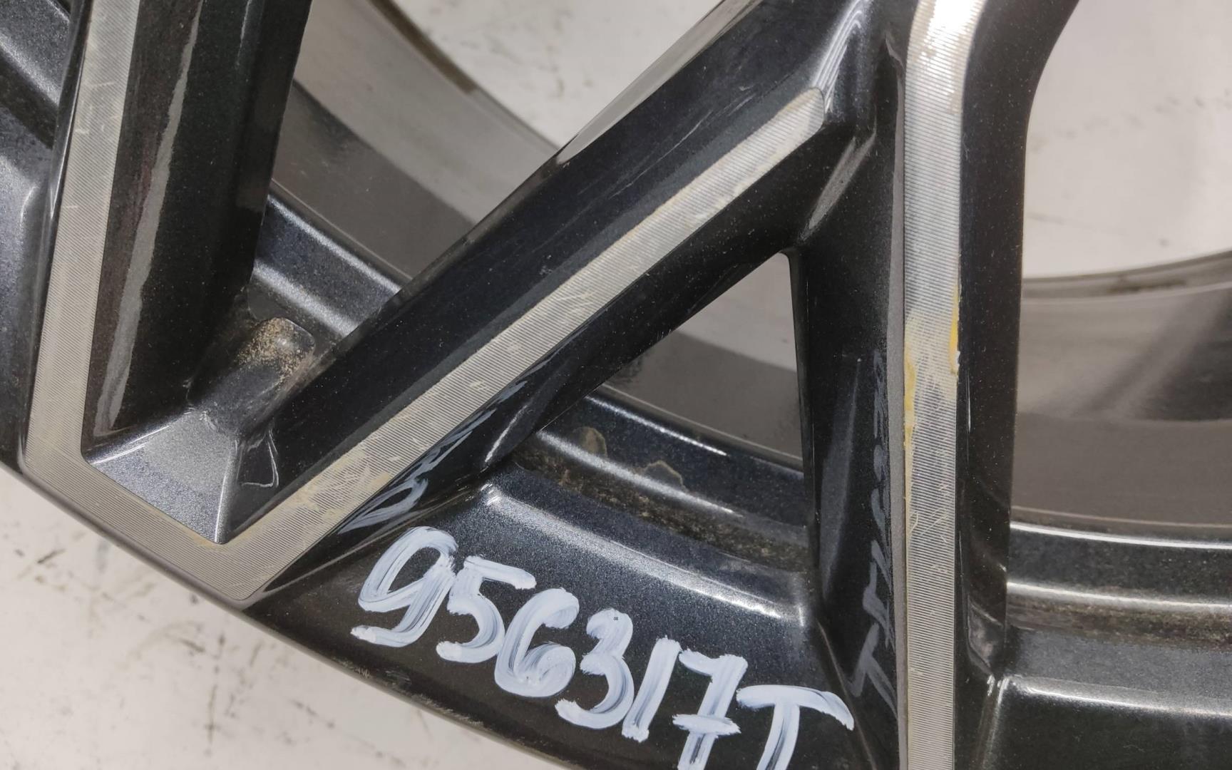 Диск колесный литой легкий сплав