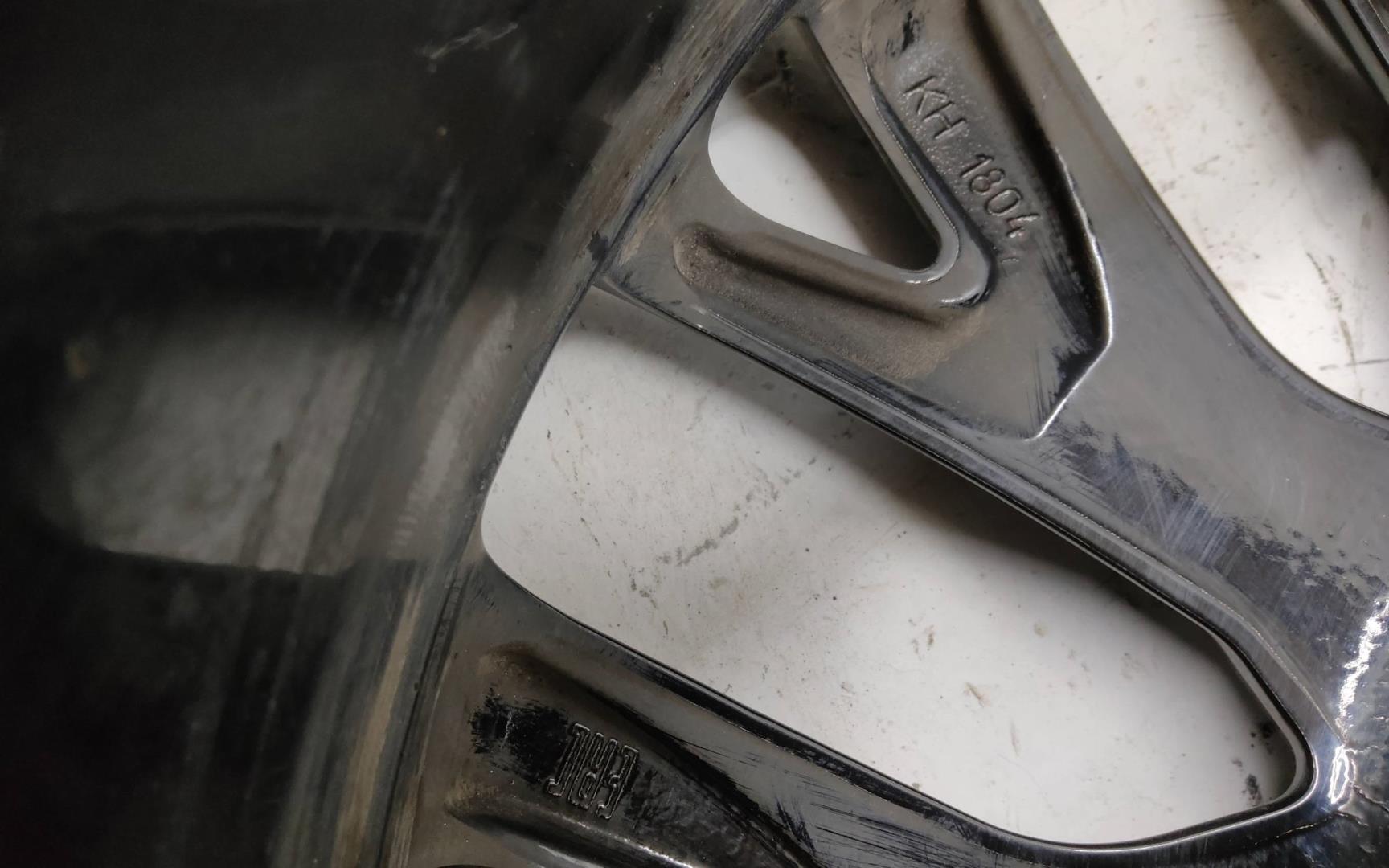 Диск колесный литой легкий сплав