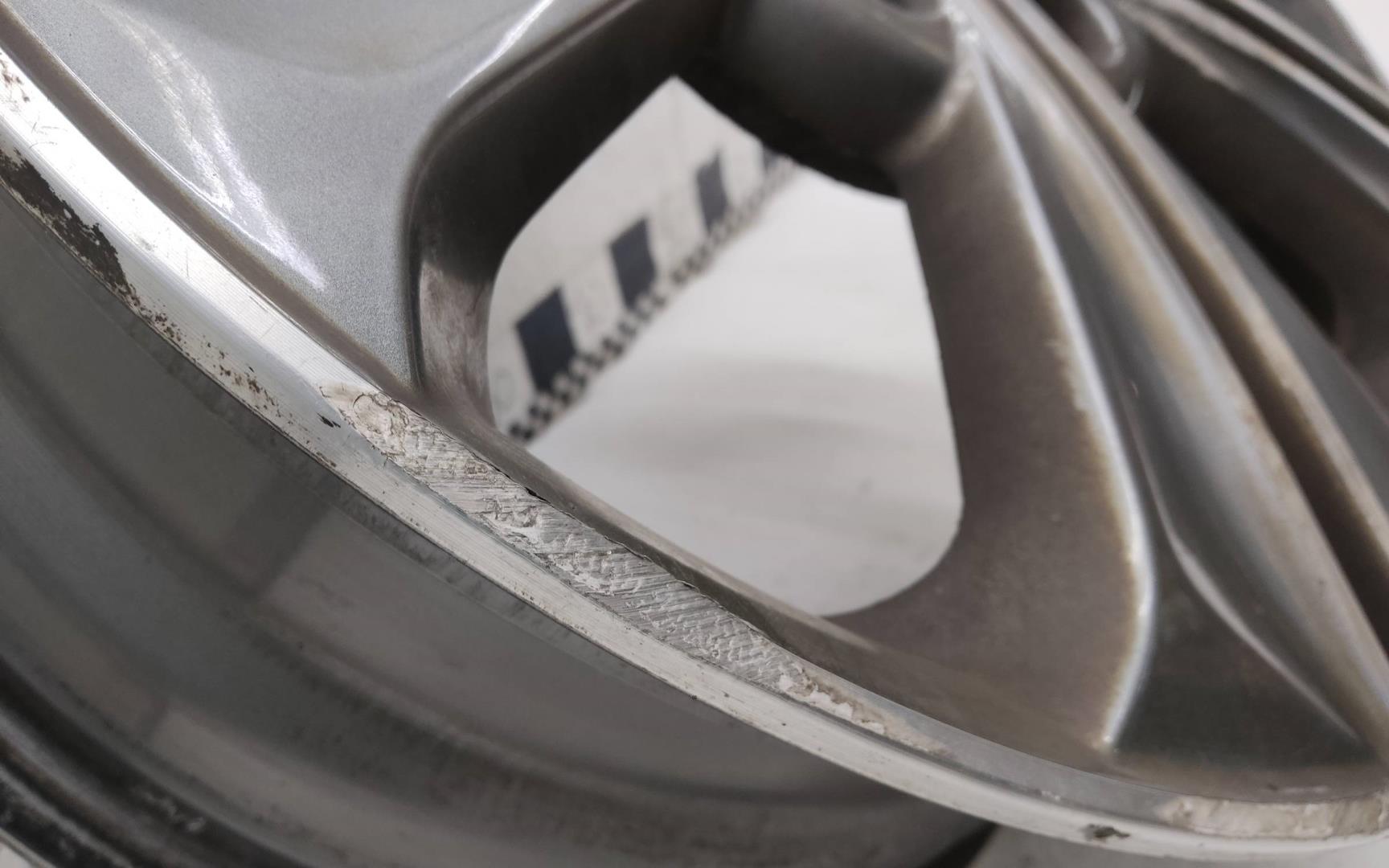 Диск колесный литой легкий сплав