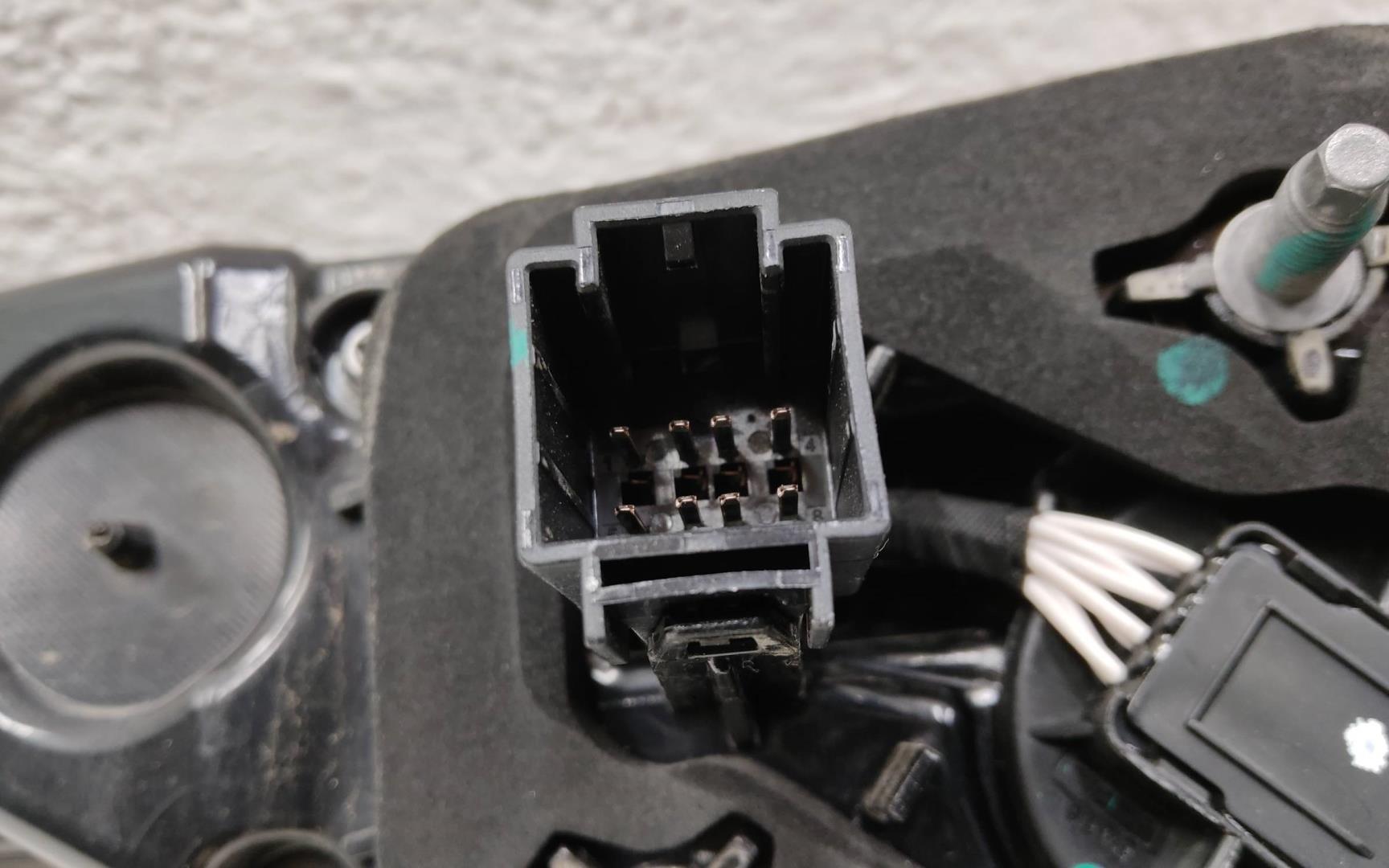 Фонарь задний