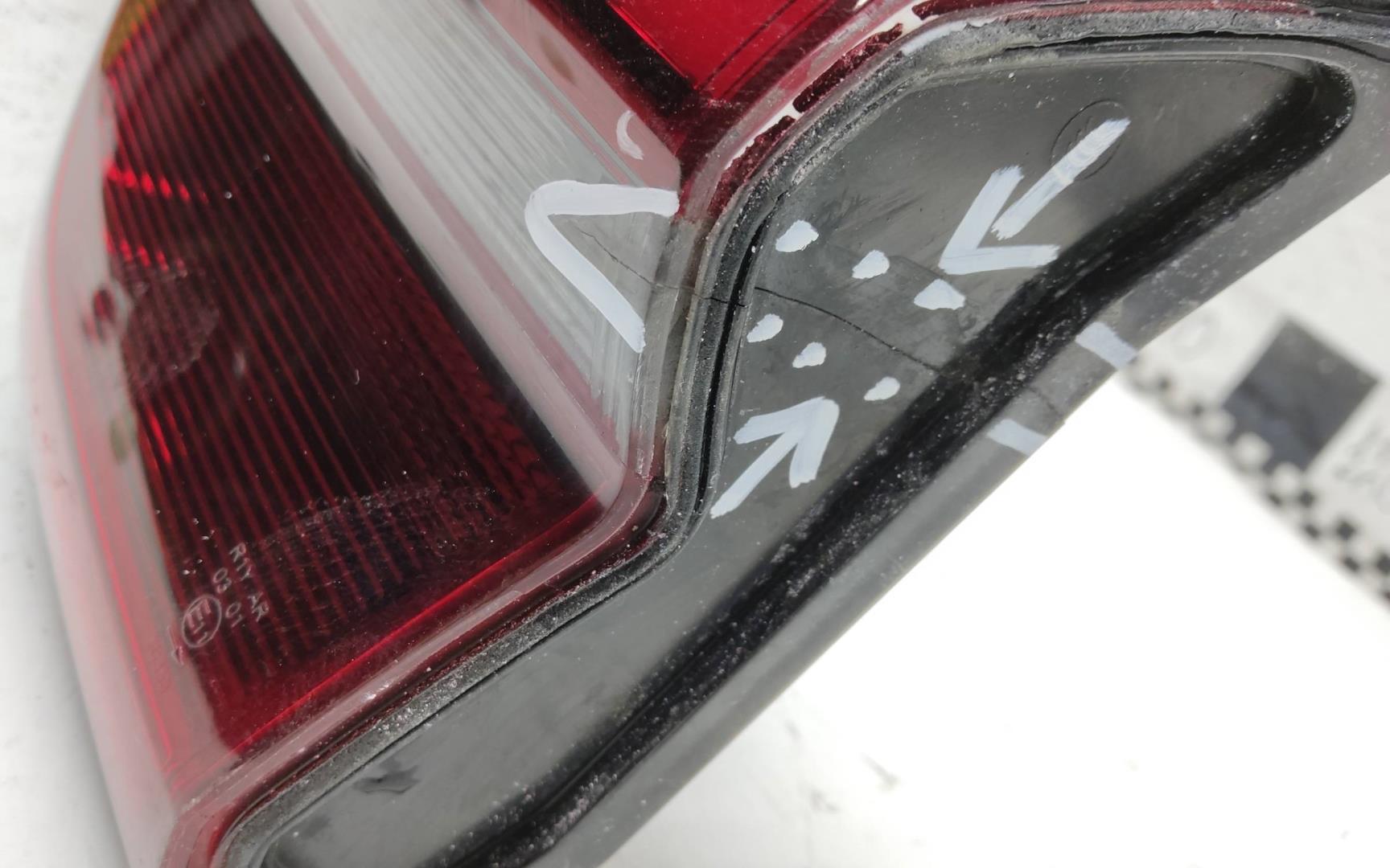 Фонарь задний