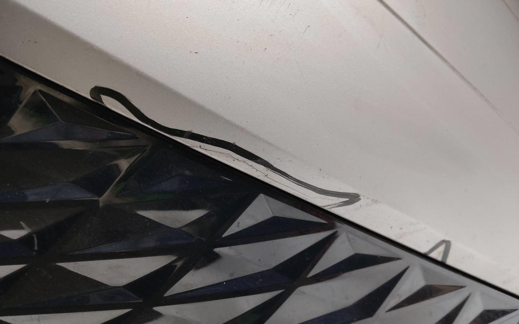 Бампер передний