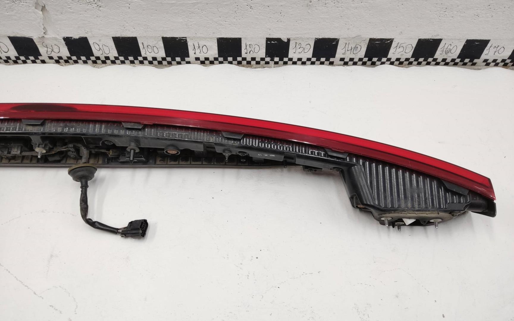 Фонарь задний