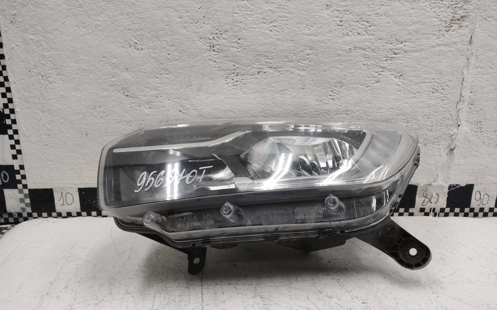 Фара левая