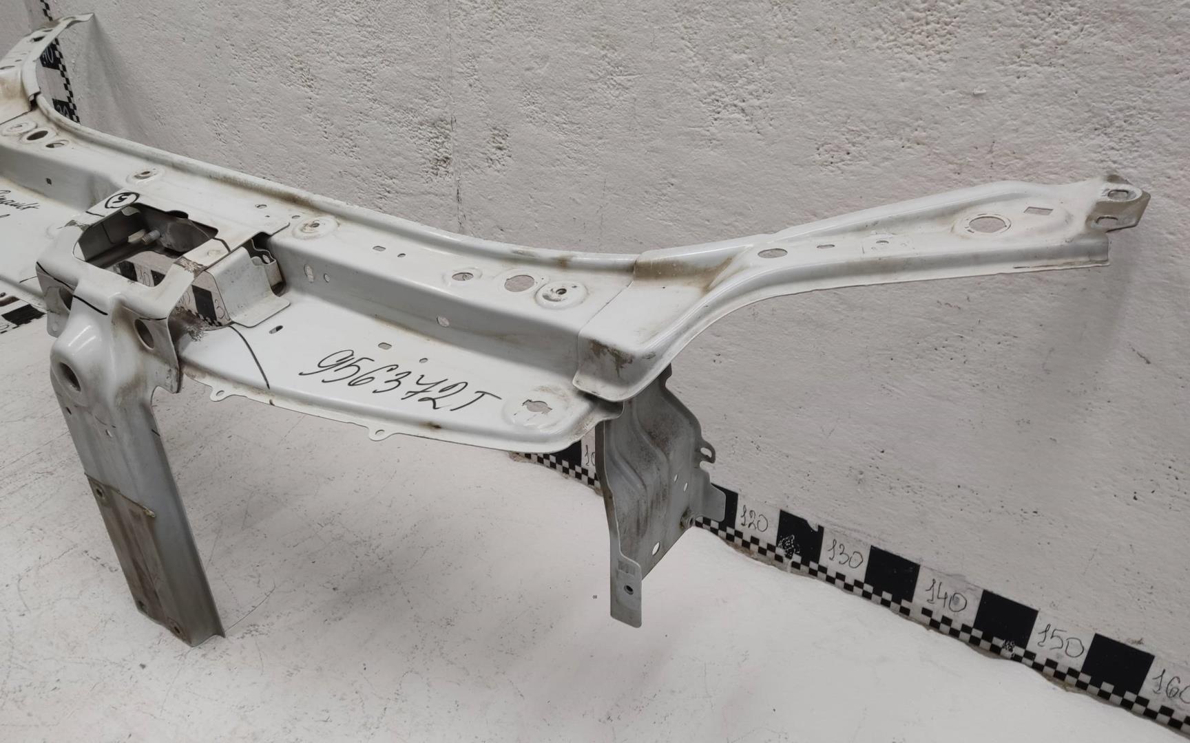 Панель передняя (телевизор)