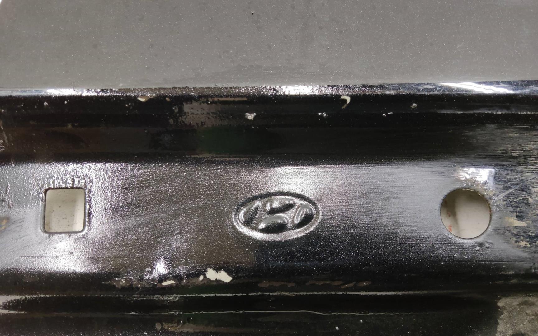 Крыло переднее правое