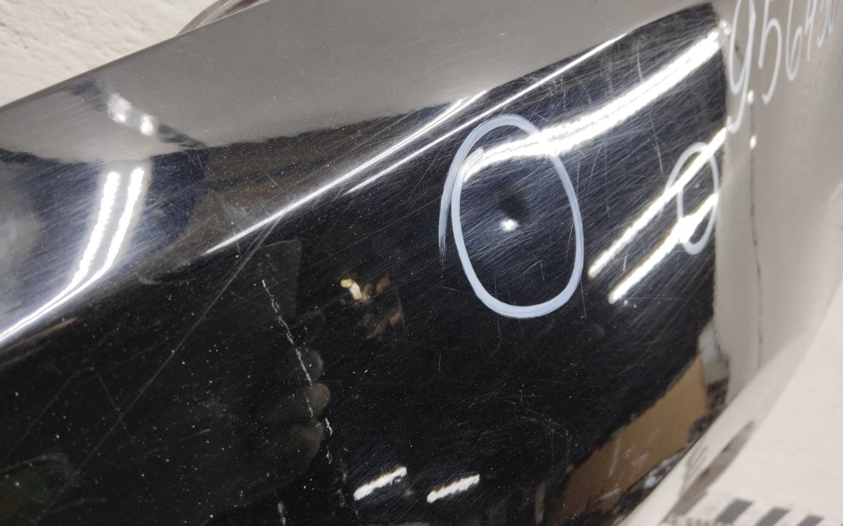 Крыло переднее левое