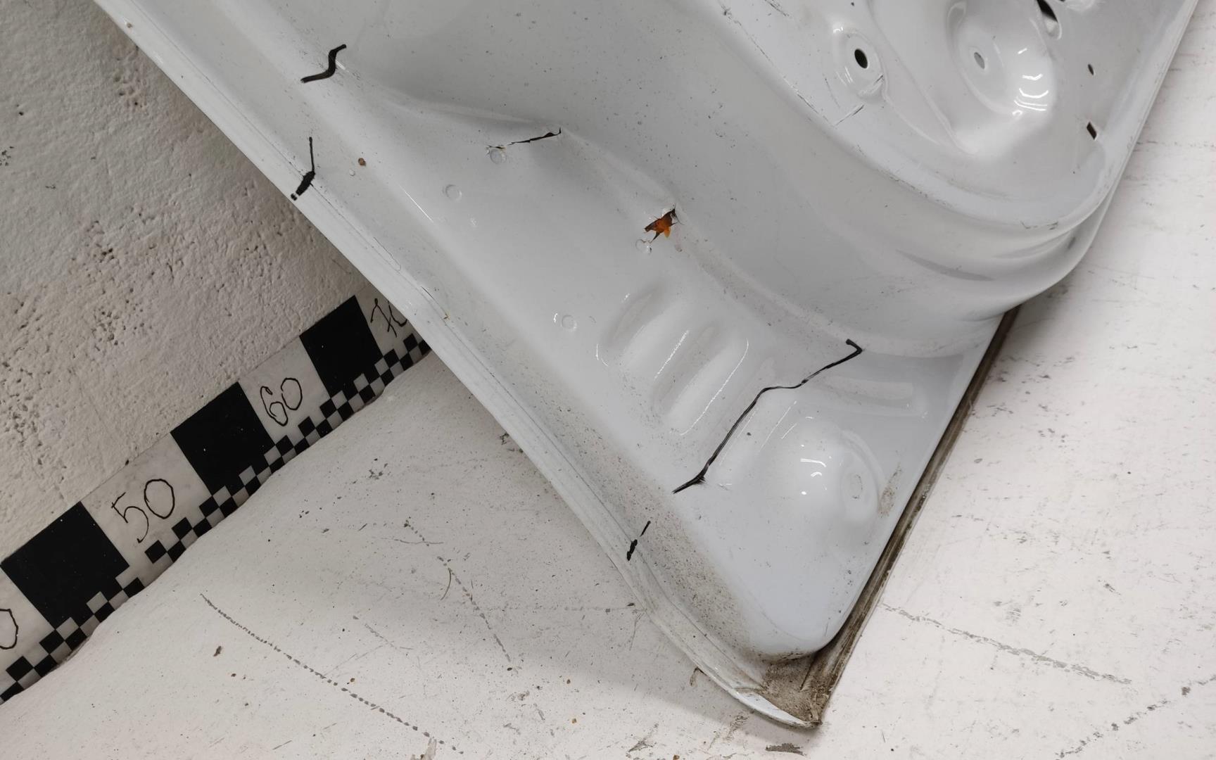 Дверь передняя левая