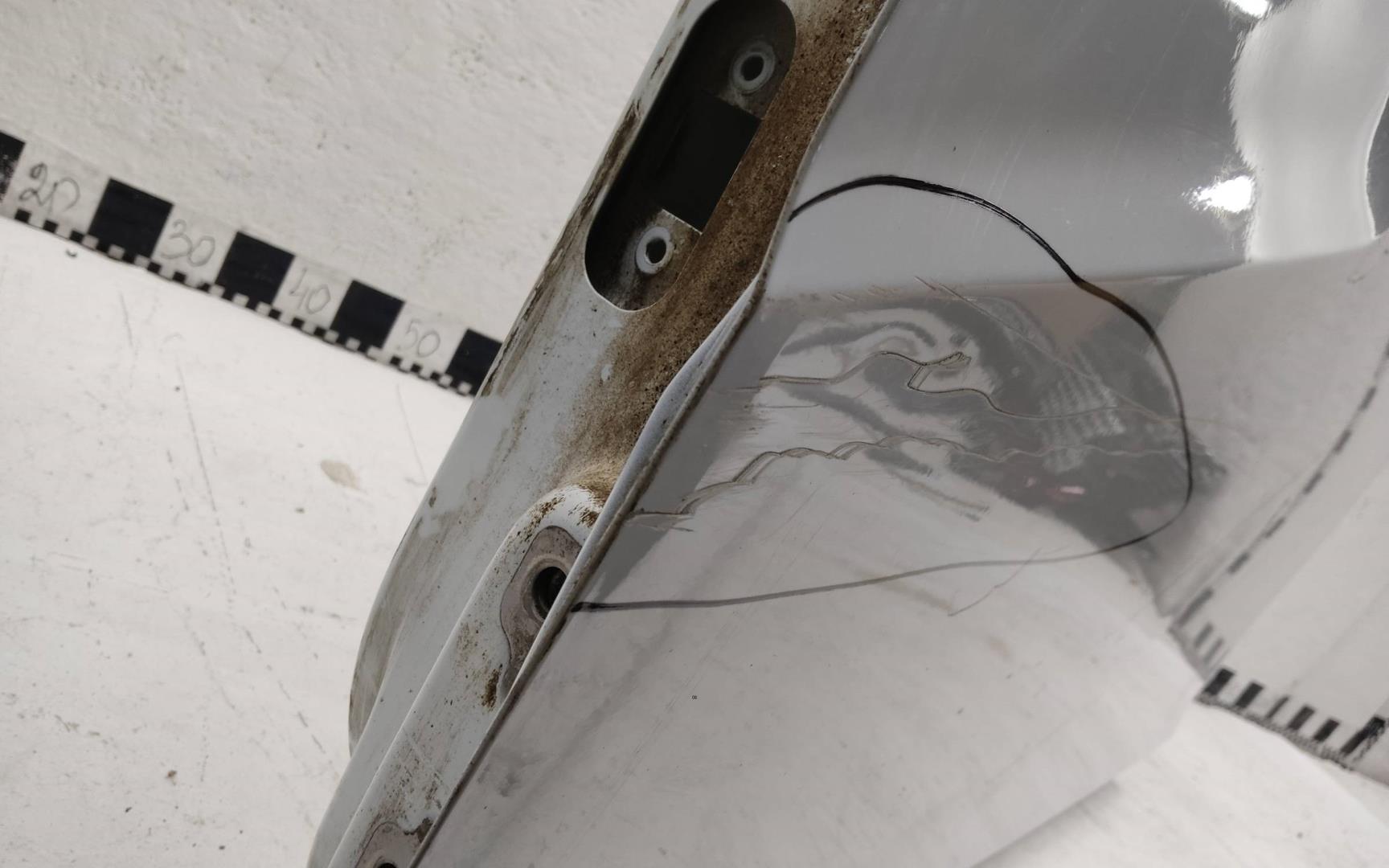 Дверь передняя левая