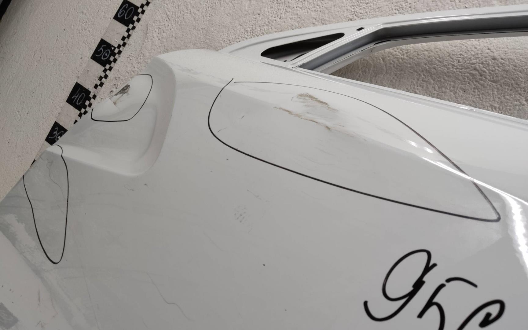 Дверь передняя левая