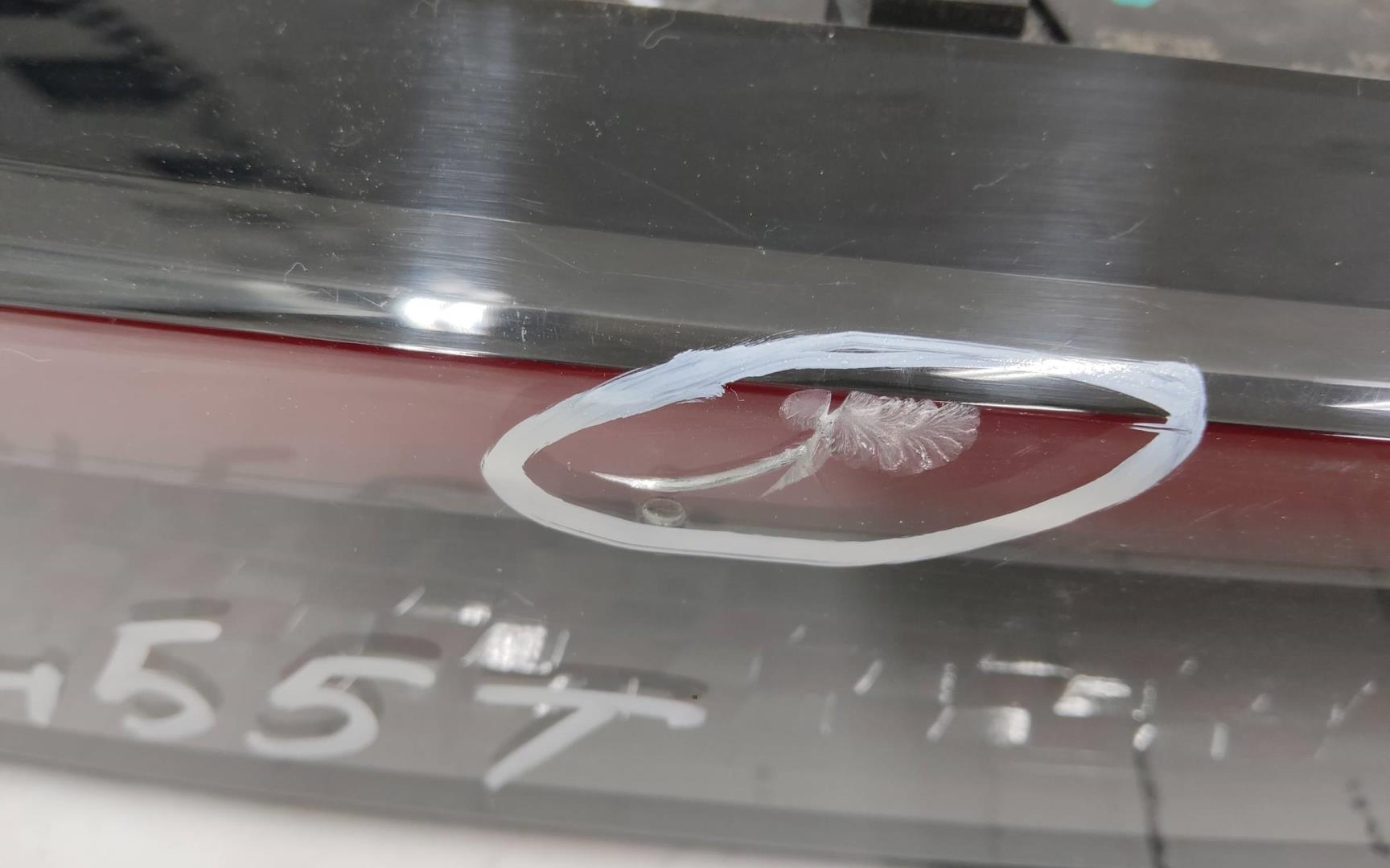 Фонарь задний внутренний левый