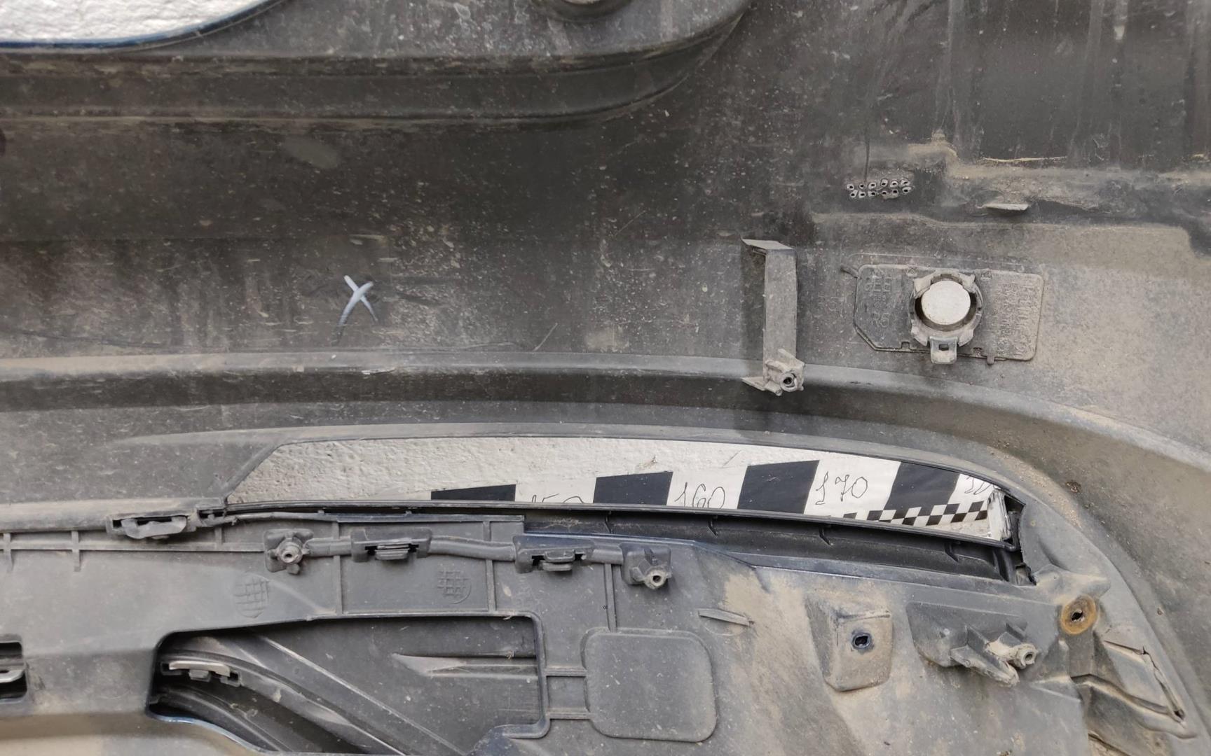 Бампер задний